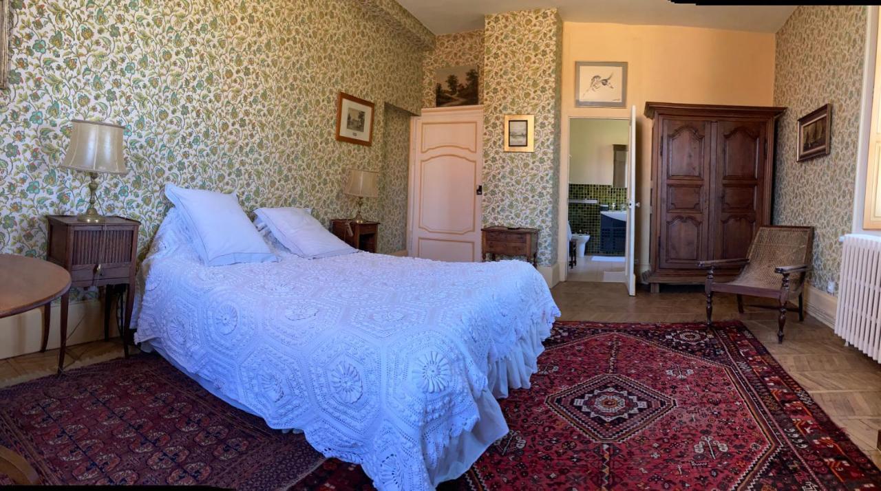 Bed and Breakfast La Buffonnerie Moutiers-Saint-Jean Экстерьер фото